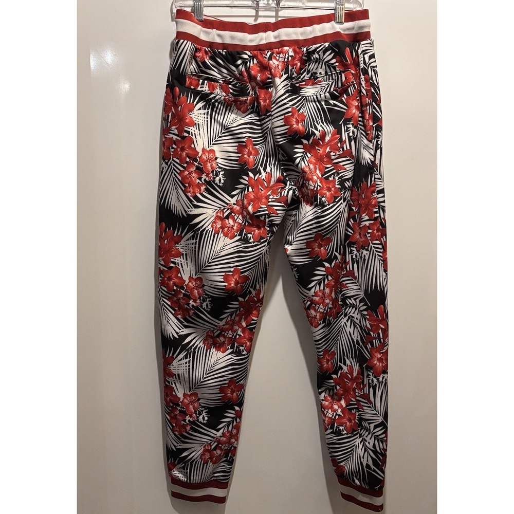 Forever‎ 21 Mens Size Large Waist 30" Inseam 12" Length 28"